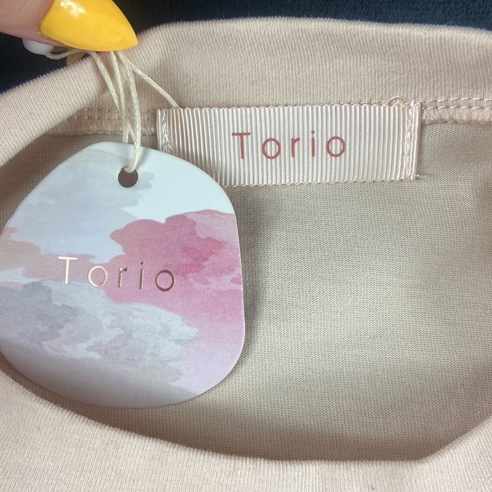 Torio Peachy Orange Colored Long Sleeve Cropped Sweatshirt - Picture 5 of 5